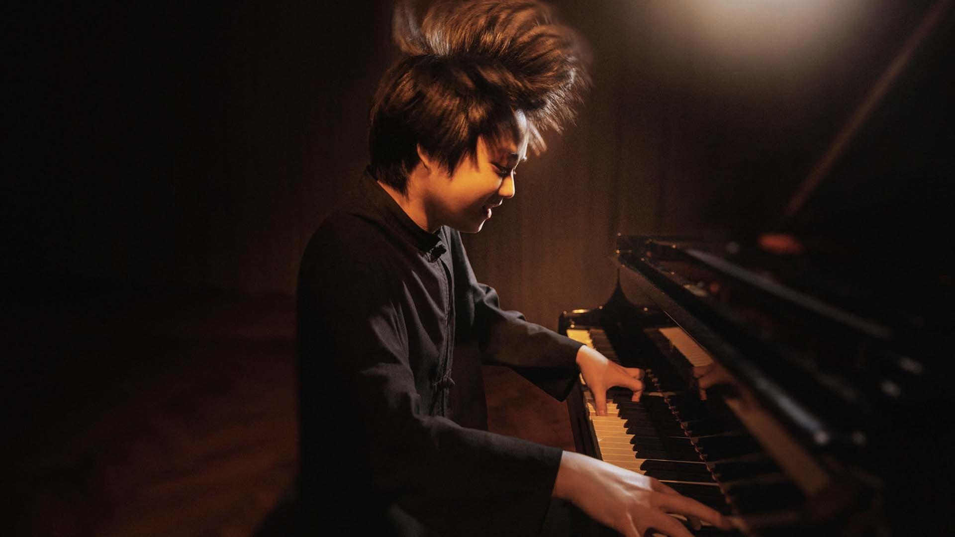 Mao Fujita spielt Mozarts Klavierkonzert Nr. 21 - Valencia