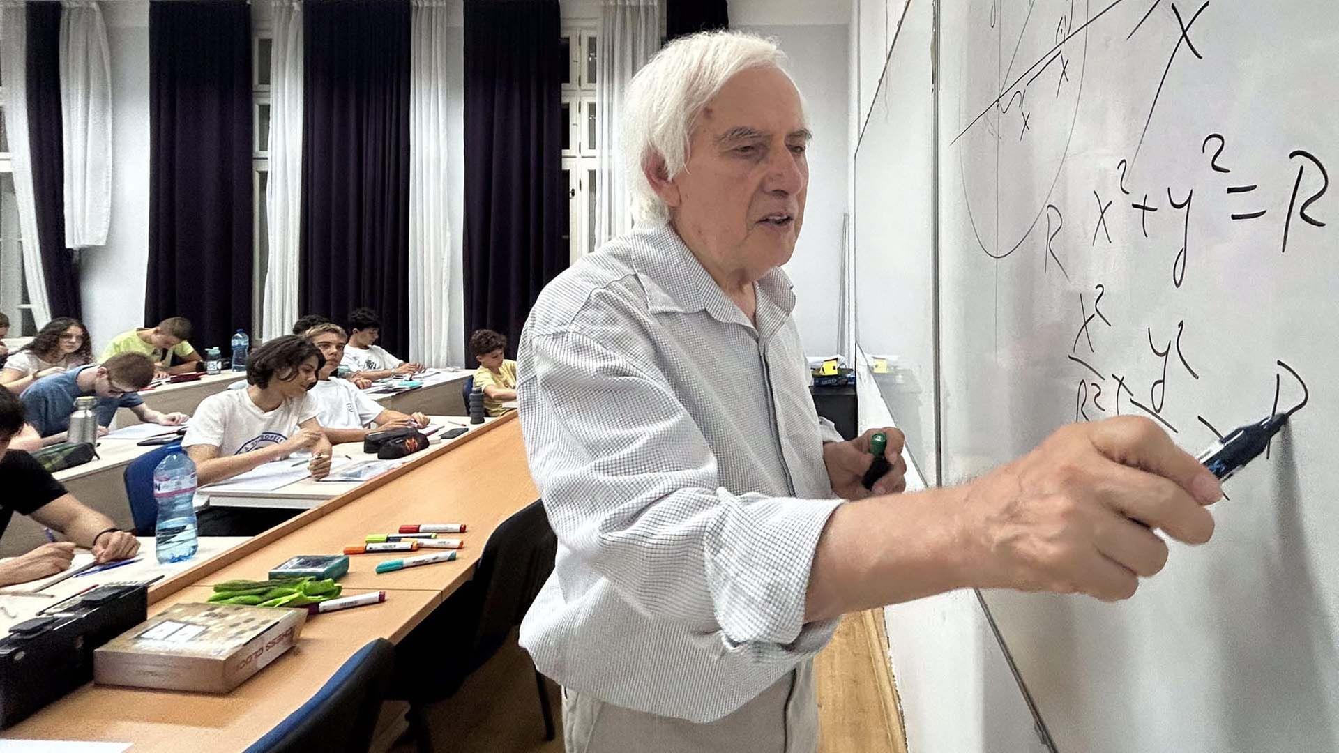 Re: Der Lehrer, der Genies macht