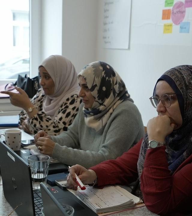 Re: Spezialeinheit für Wiens Migrantinnen