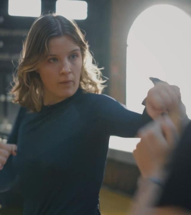 Re: Traumjob Stuntwoman