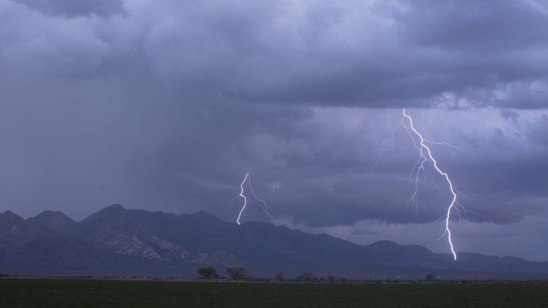 Spektakuläre Erde - Blitze