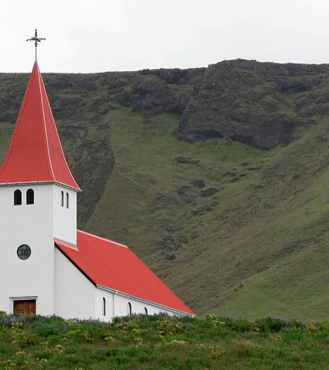 Stadt Land Kunst - Angélique Ionatos / Island / Istanbul