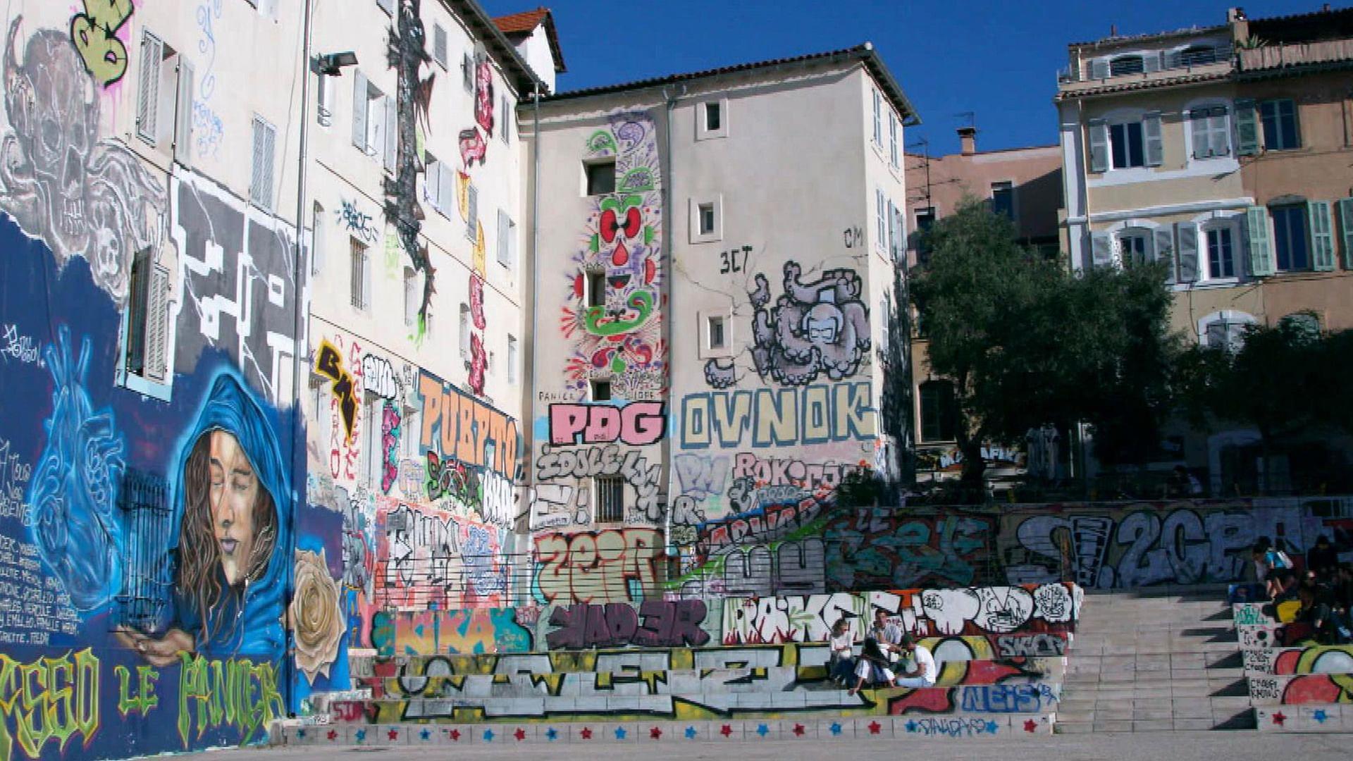 Stadt Land Kunst - IAMs Marseille / Assisi / Falklandinseln