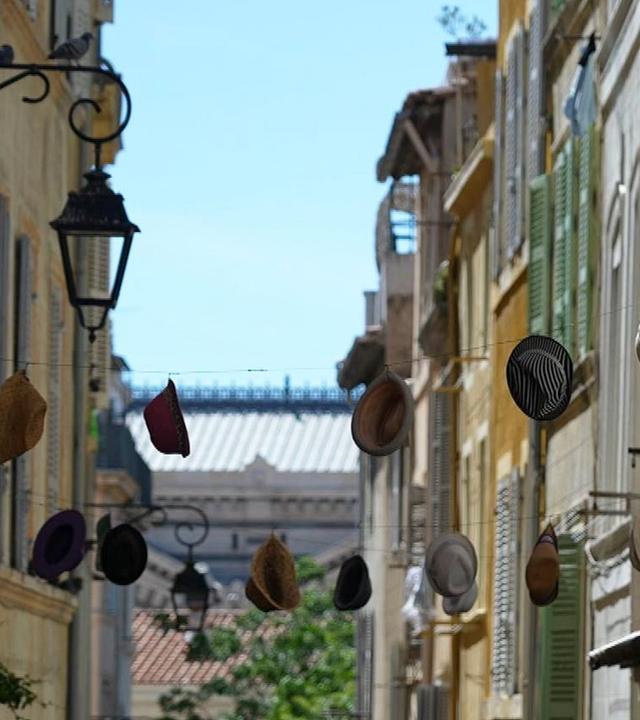 Stadt Land Kunst - Island / Marseille / Italien