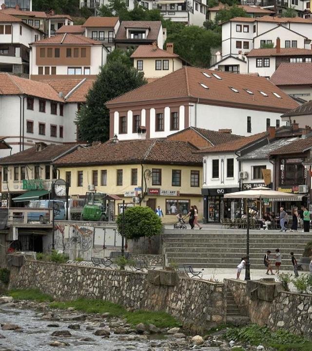Stadt Land Kunst - Italo Calvino sieht die Welt von oben / Kosovo / Frankreich