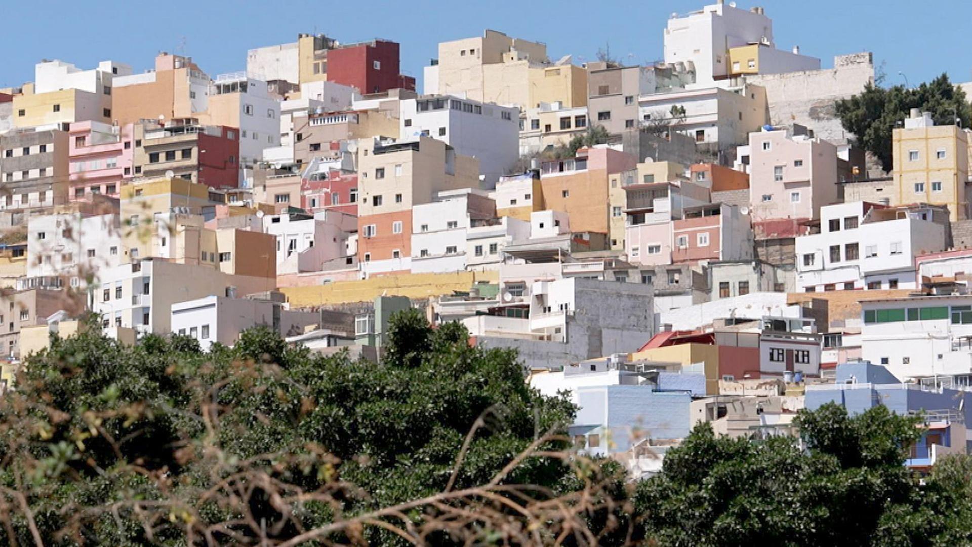 Stadt Land Kunst - Jorge Oramas' Kanarische Inseln / Usbekistan / Schottland