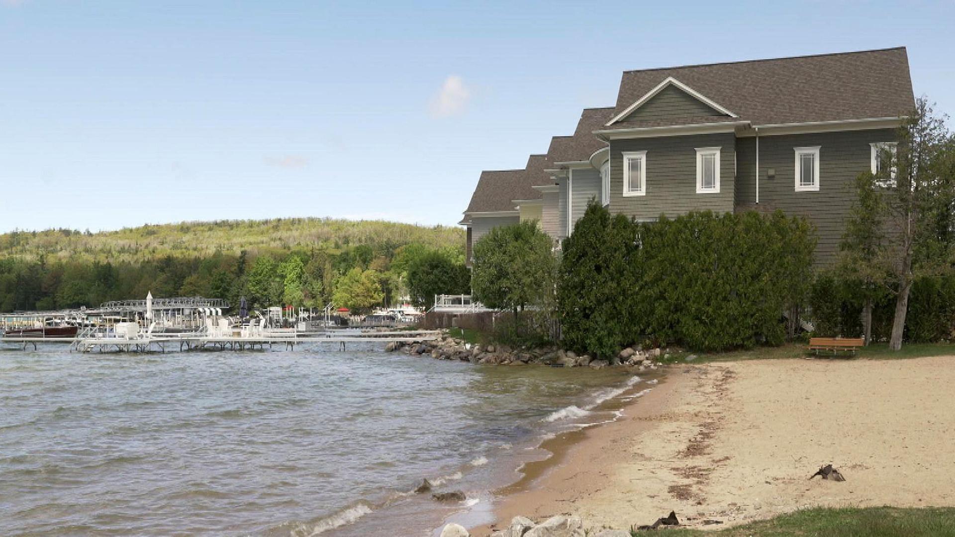 Stadt Land Kunst - Michigan / Département Mayenne / Madagaskar