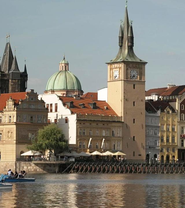 Stadt Land Kunst - Prag / Frankreich / Madagaskar