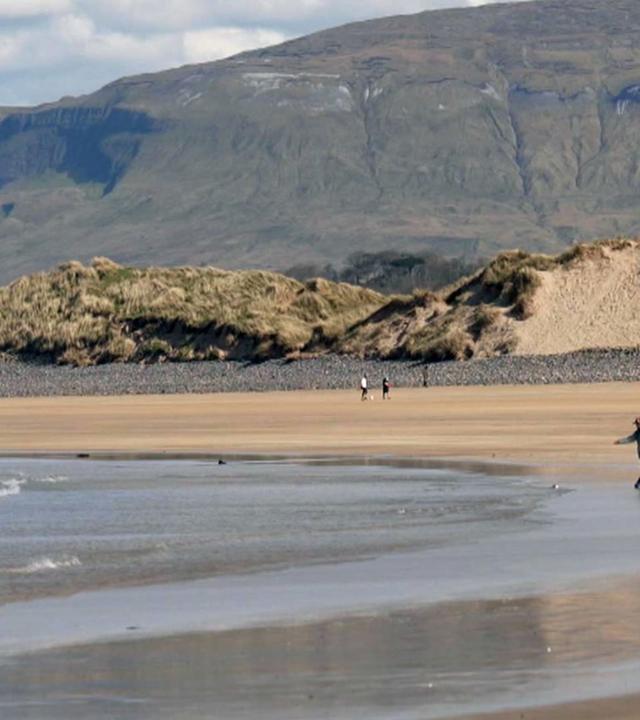 Stadt Land Kunst - Sally Rooneys Irland / Kalabrien / Vincennes