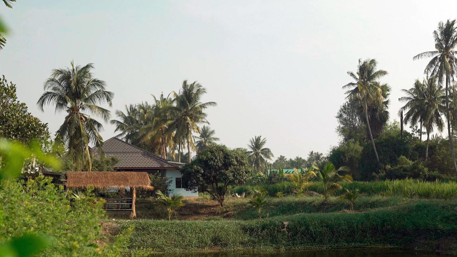 Stadt Land Kunst - Saneh Sangsuks Thailand / Polen / Paris