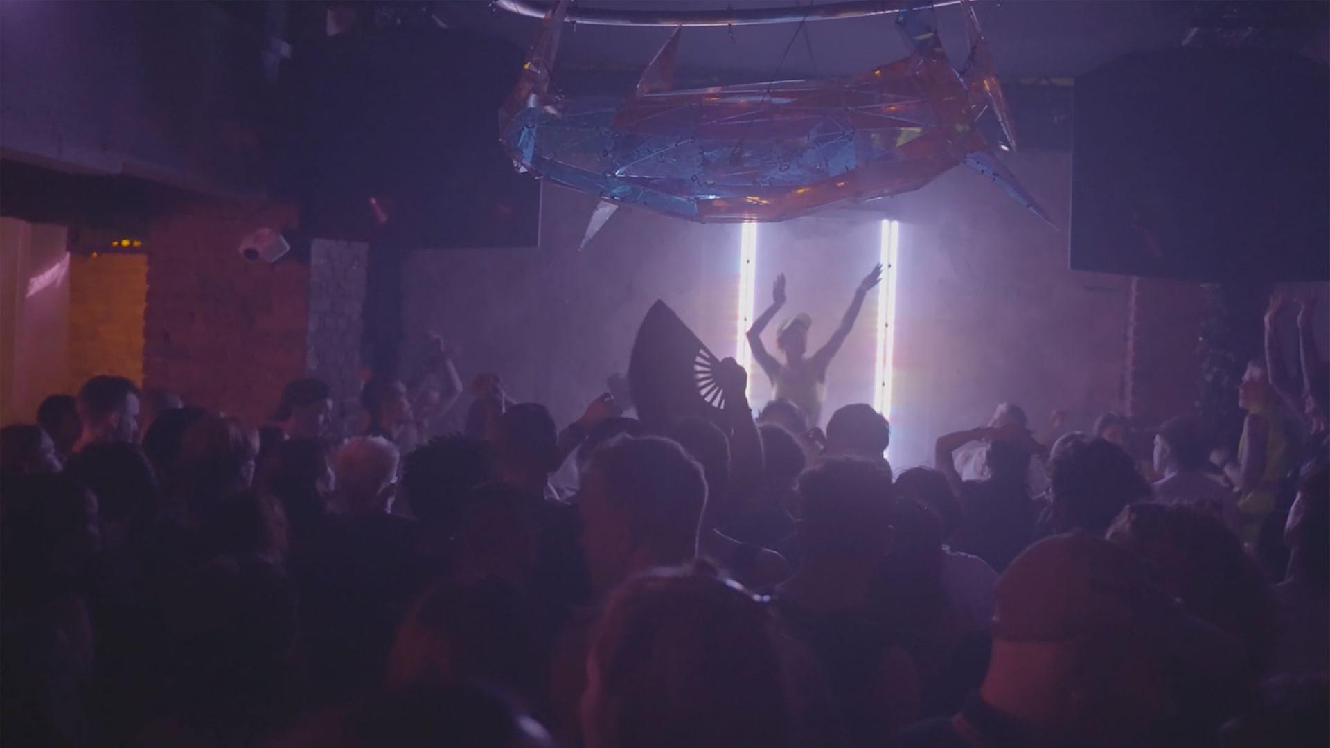 Tracks - Europas Clubs in Trance