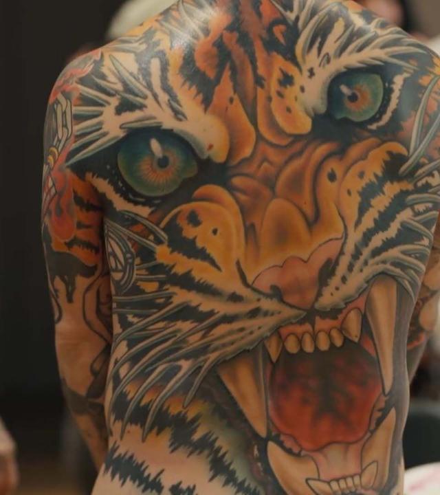 Twist - Tattoos: Kunst auf der Haut