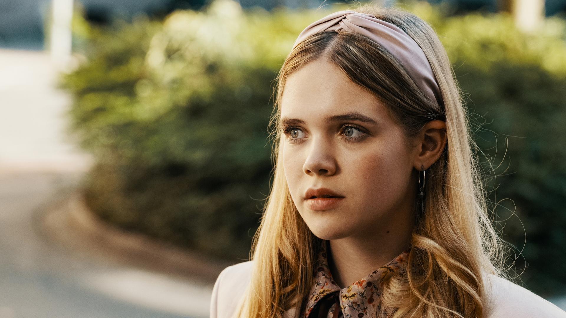 7. Marie Undercover