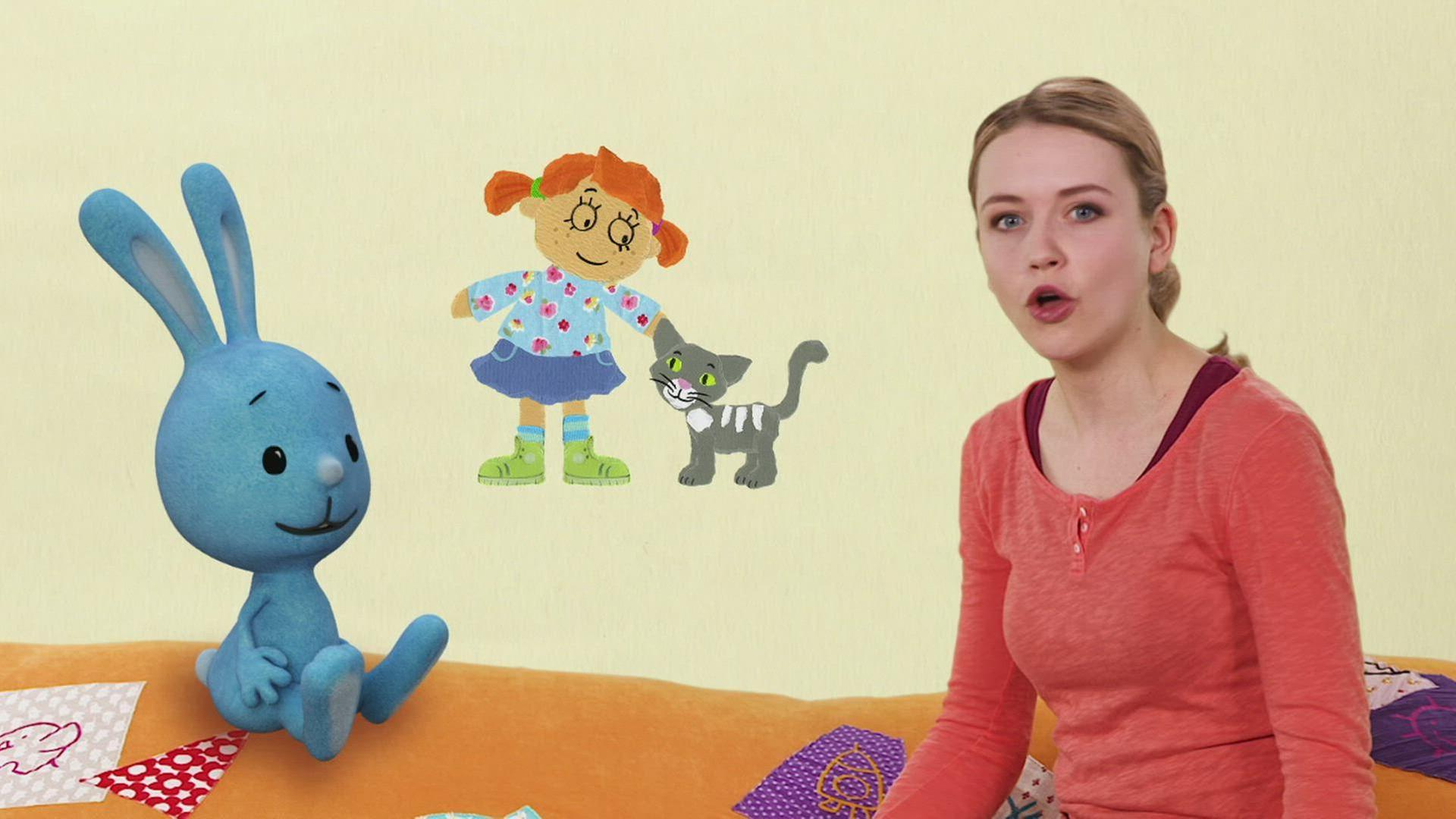 Claras Katze strickt