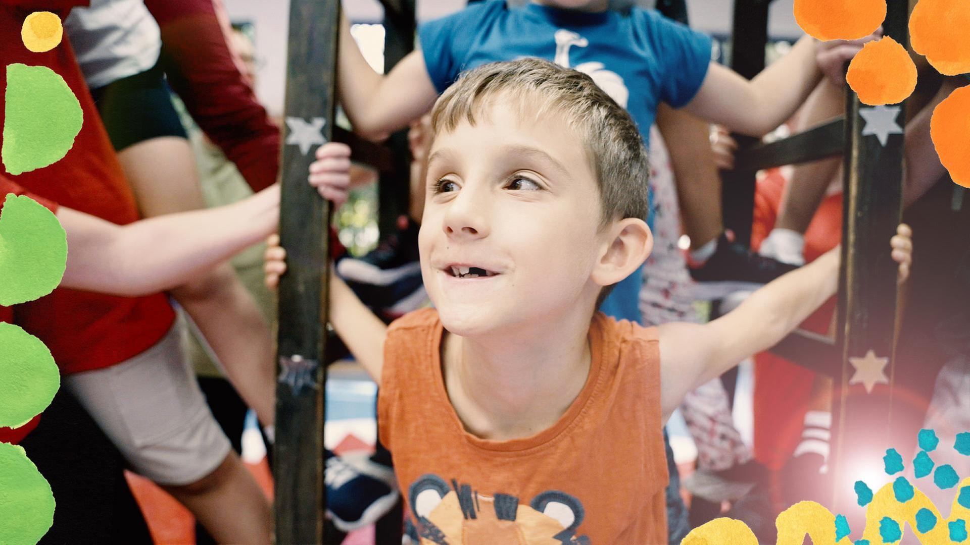 Julius übt für die Zirkusshow