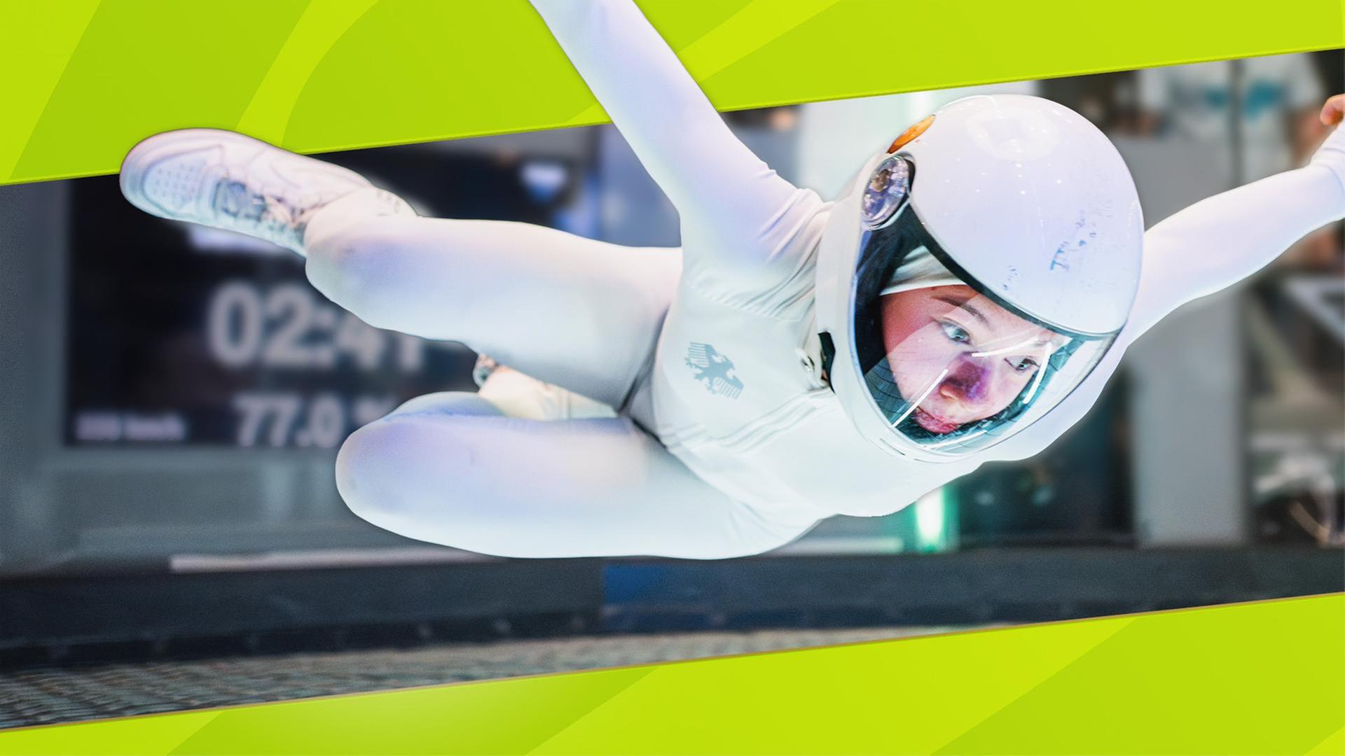 Weltmeisterin: Bleibt Jule im Indoor-Skydiving die Beste?