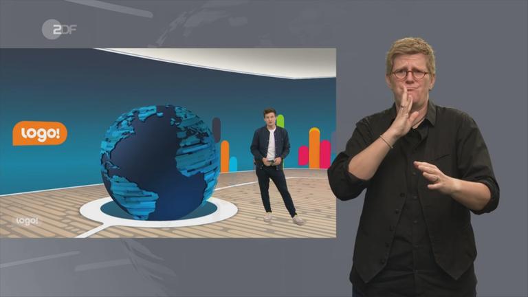 Gebaerdensprachdolmetscherin in Aktion