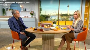 Bernd Mosebach am Frühstückstisch mit in der Sendung "Volle Kanne"