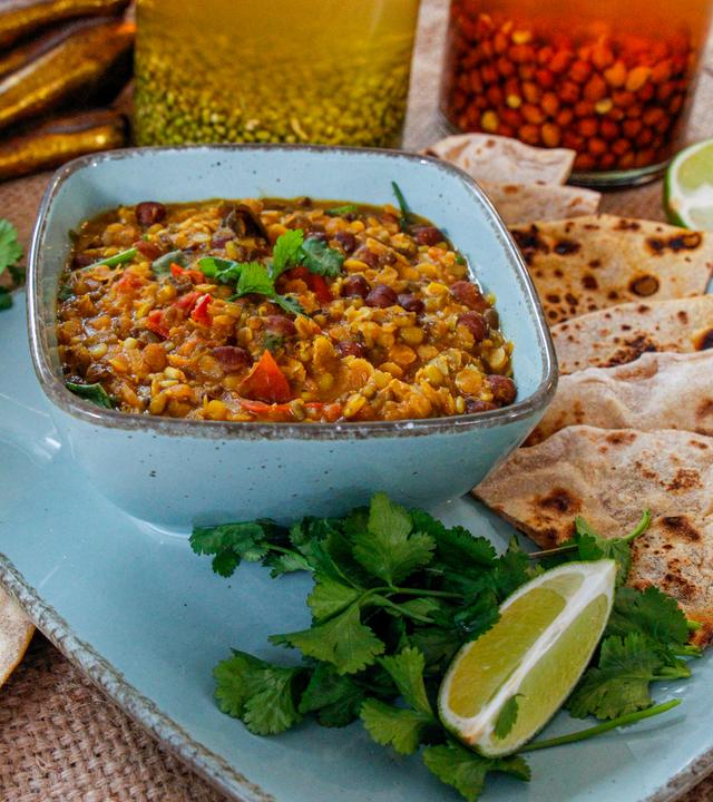 Dal - indischer Hülsenfruchtbrei