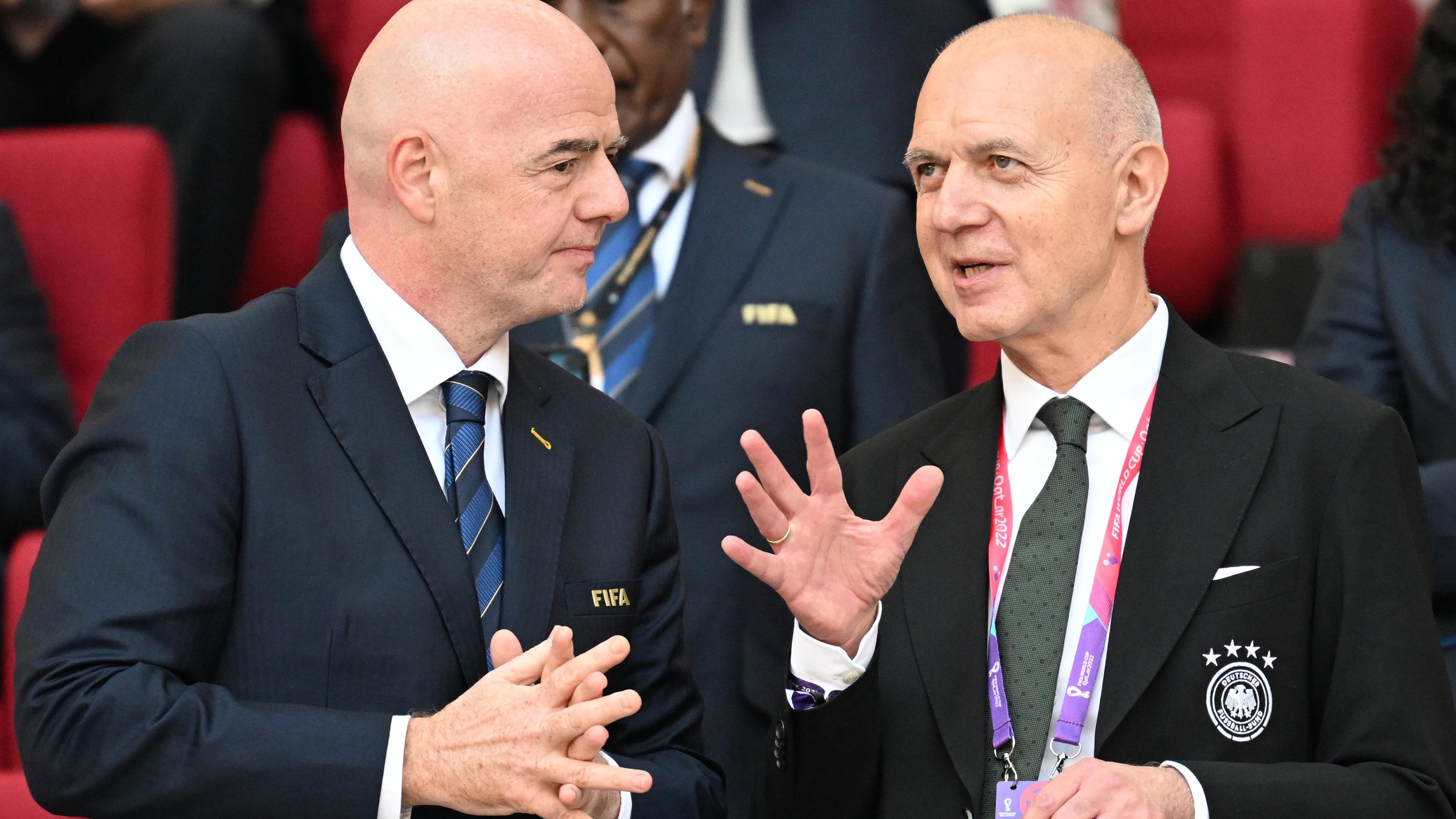 FIFA-Präsident Gianni Infantino (l.) und DFB-Präsident Bernd Neuendorf