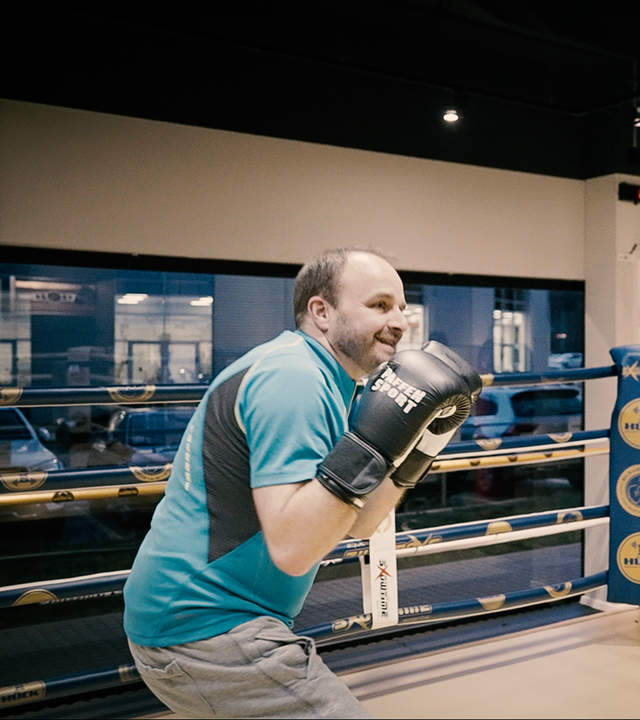 CDU-Landtagskandidat Andres Renner beim Boxtraining.