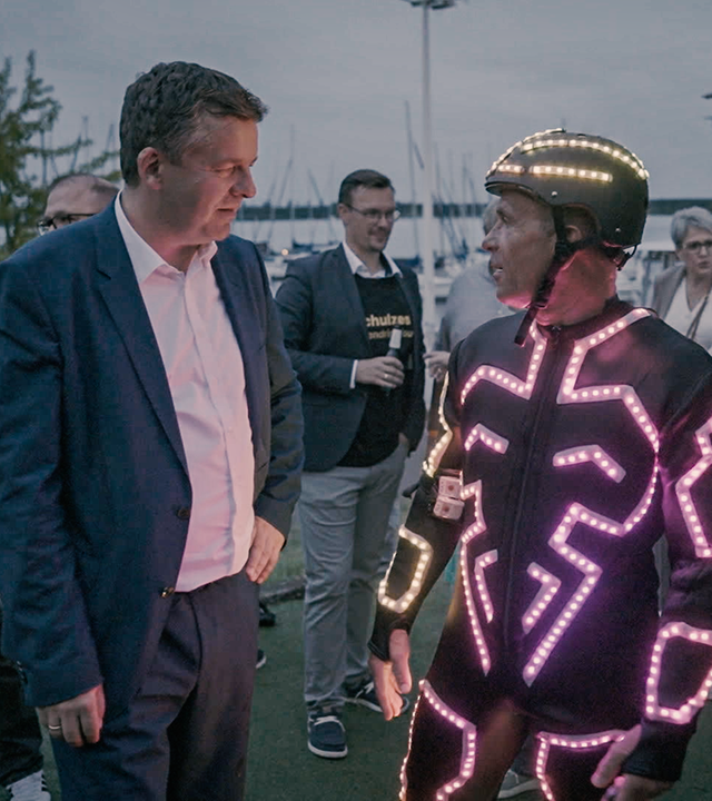Ministerpräsident Sven Schulze beim Sommerfest der CDU Sachsen-Anhalt.