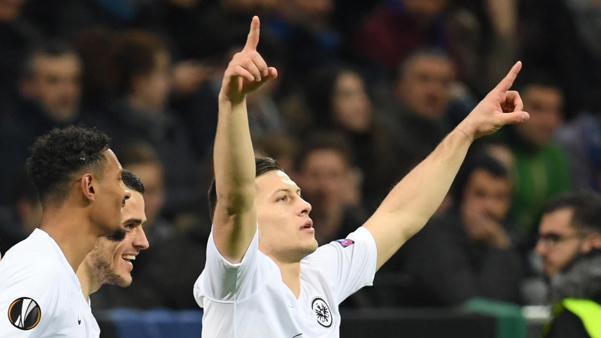 Jubelnde Spieler von Eintracht Frankfurt am 14.03.2019 in Mailand