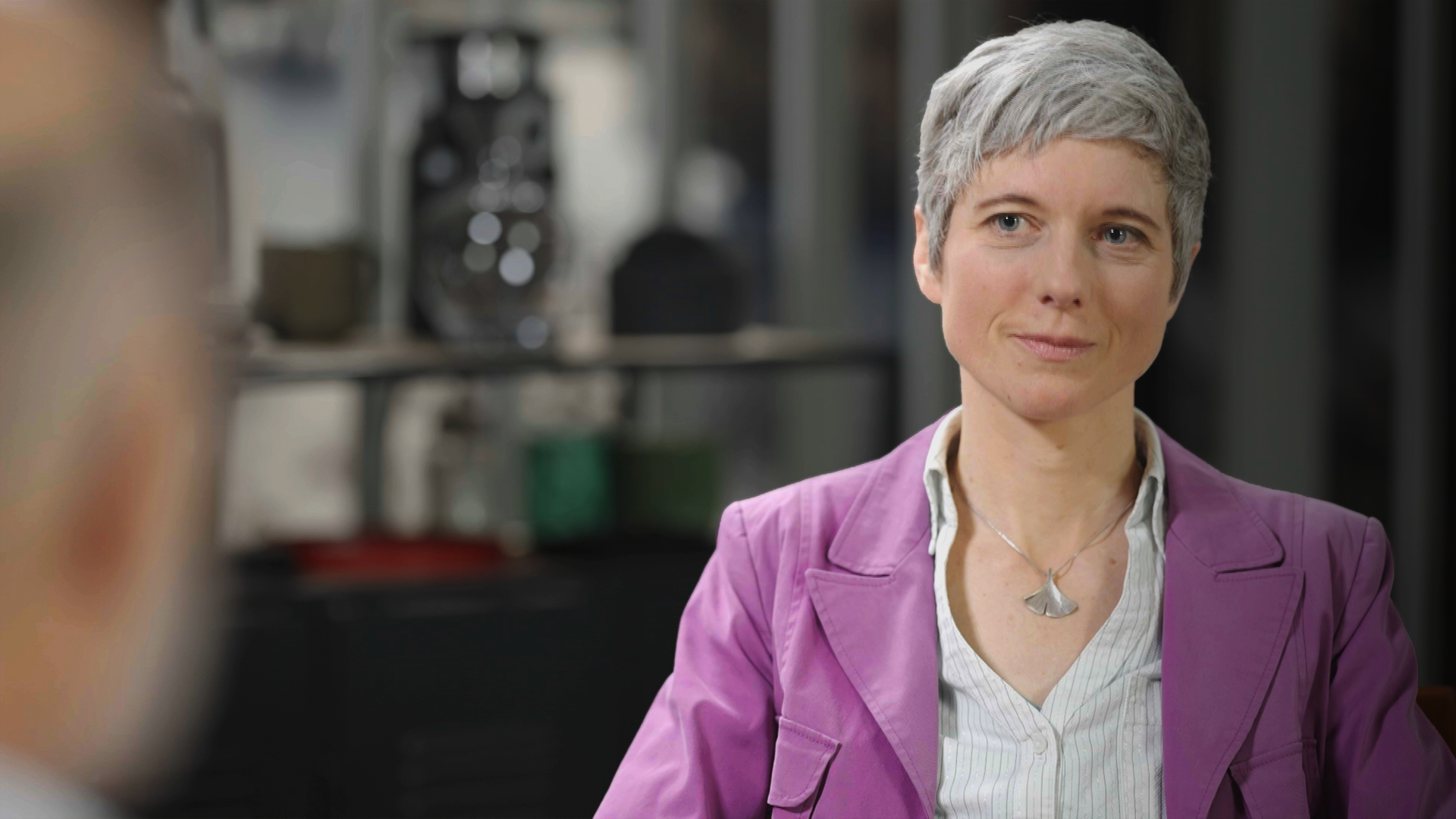 Julia Pongratz im Studio von Terra X Harald Lesch