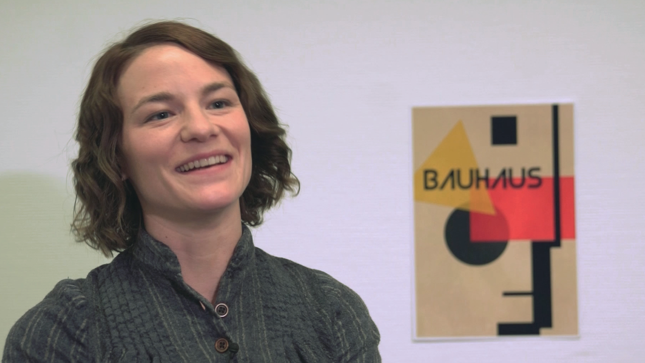 Valerie Pachner spricht über ihre Rolle in "Die neue Zeit".