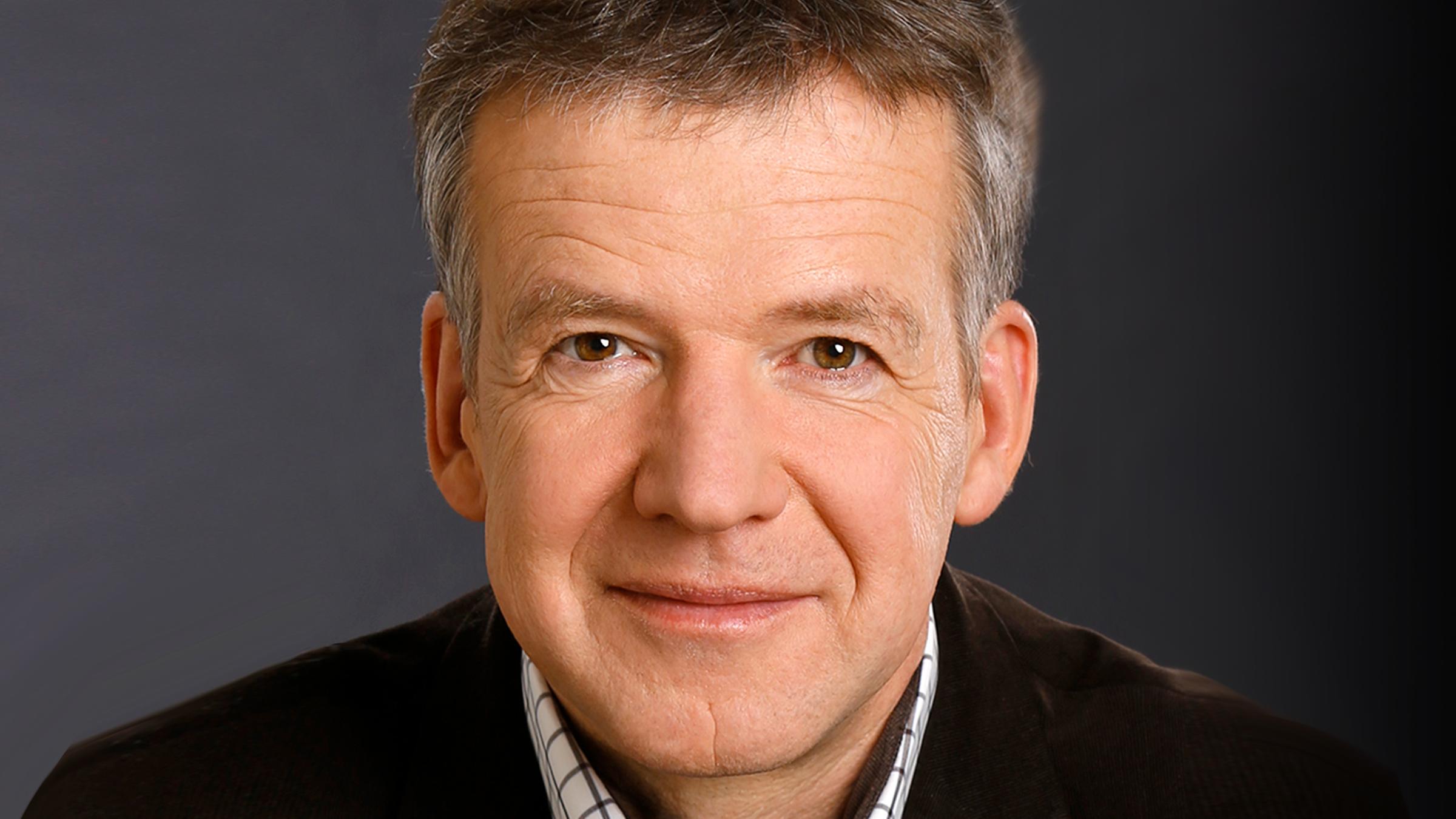 Professor Dr. Klaus Pfeifer