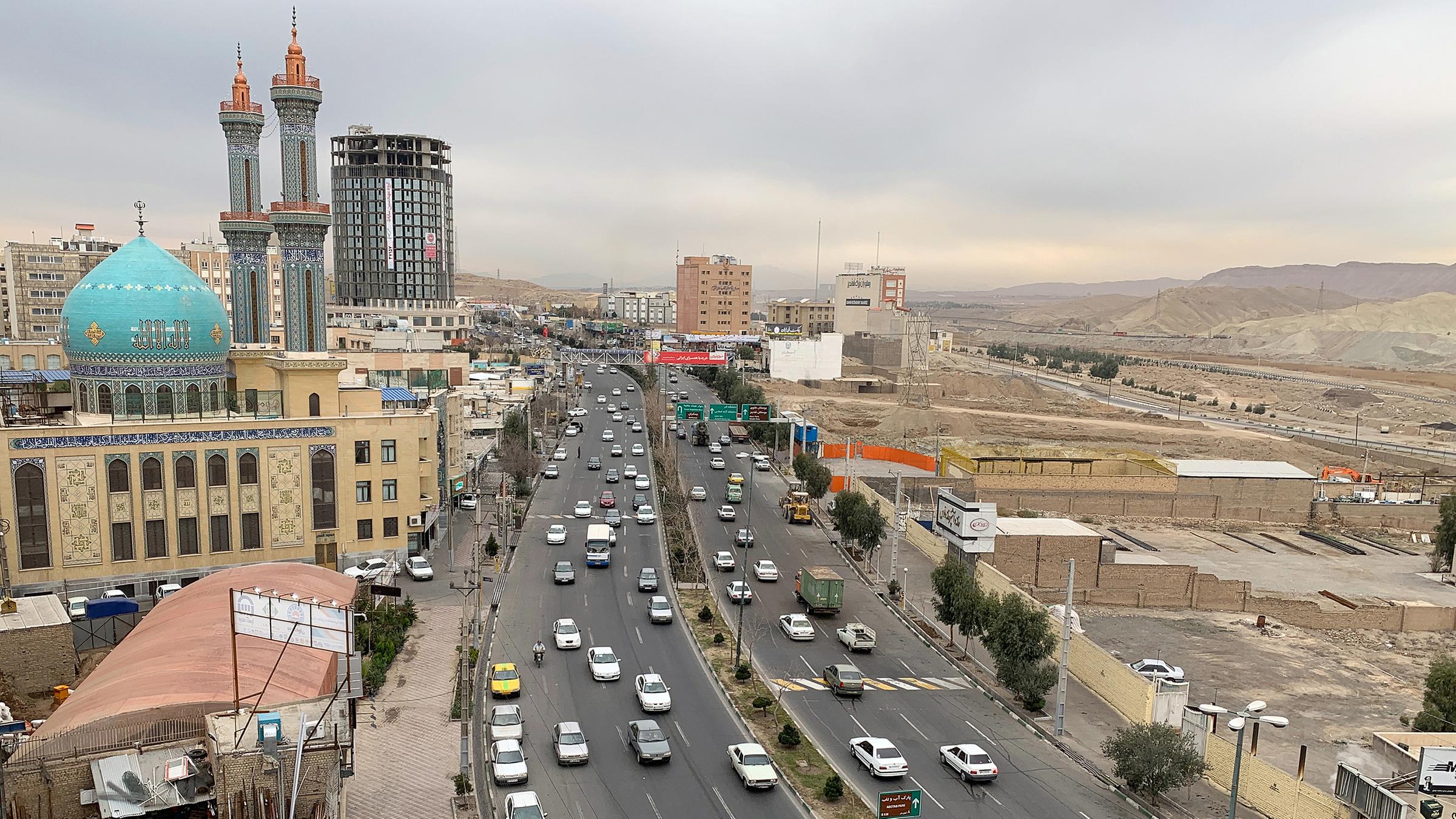 Archiv: Iran, Ghom: Die Al-Ghadir-Moschee 130 km südlich der Hauptstadt Teheran. 