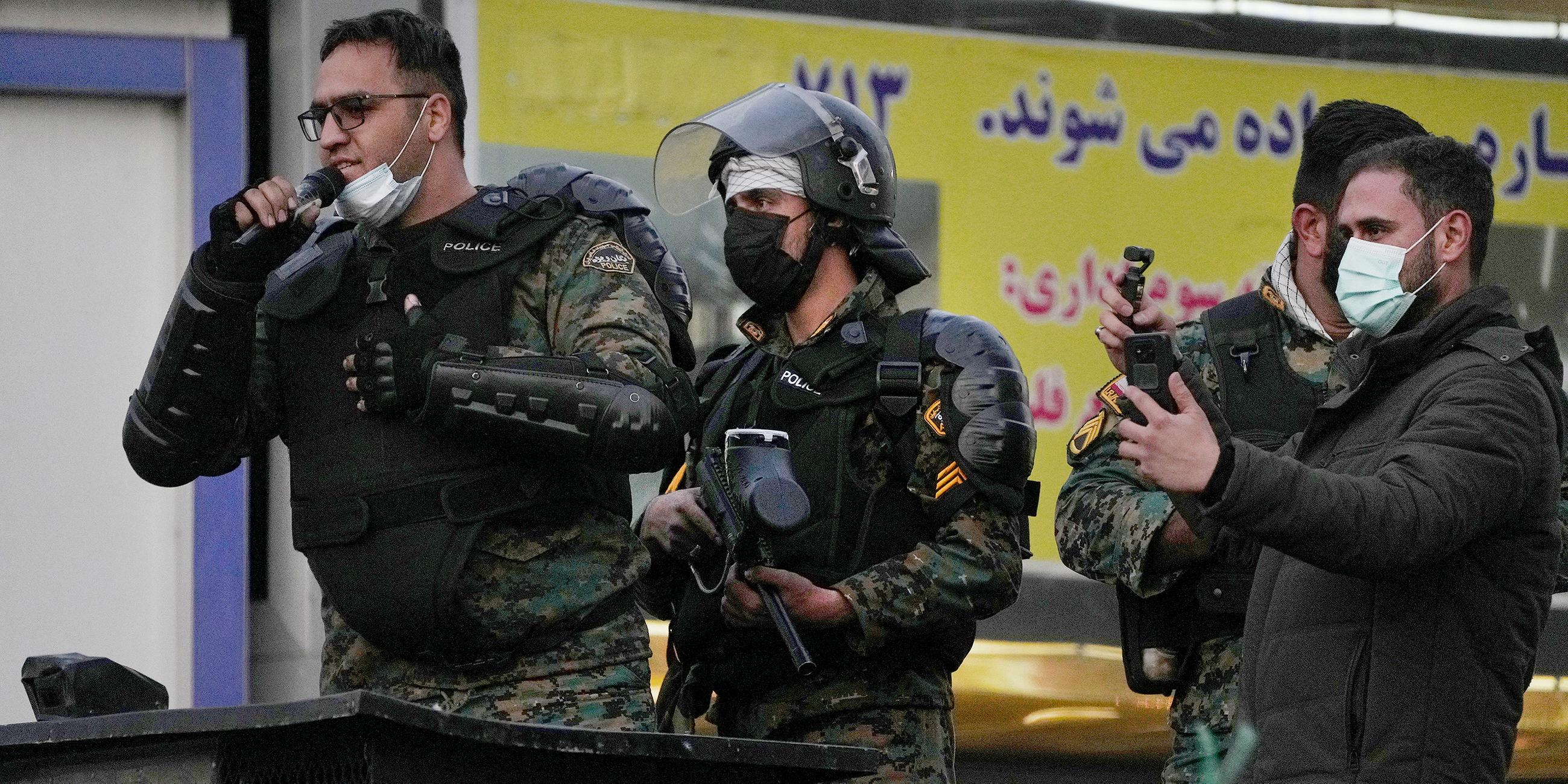Anti-Protest-Polizisten in Teheran, Iran