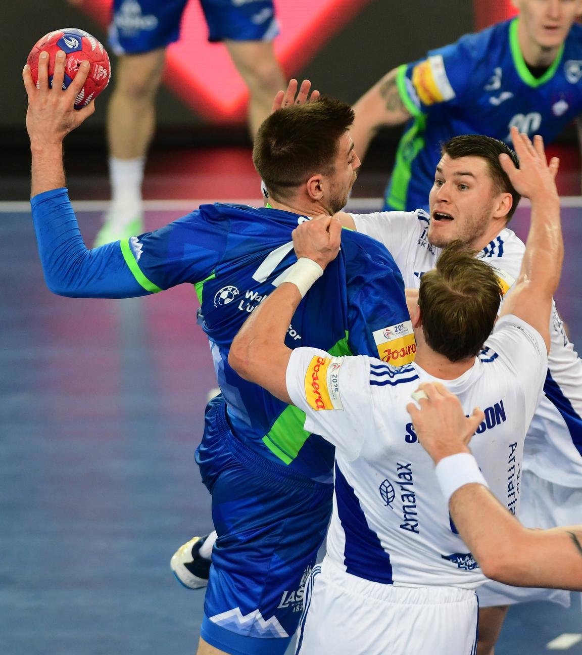 HandballWM Deutschland startet mit Sieg gegen Polen ZDFheute