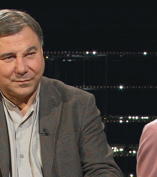 Ivan Krastev, Politologe und Autor mit Moderatorin Barbara Bleisch