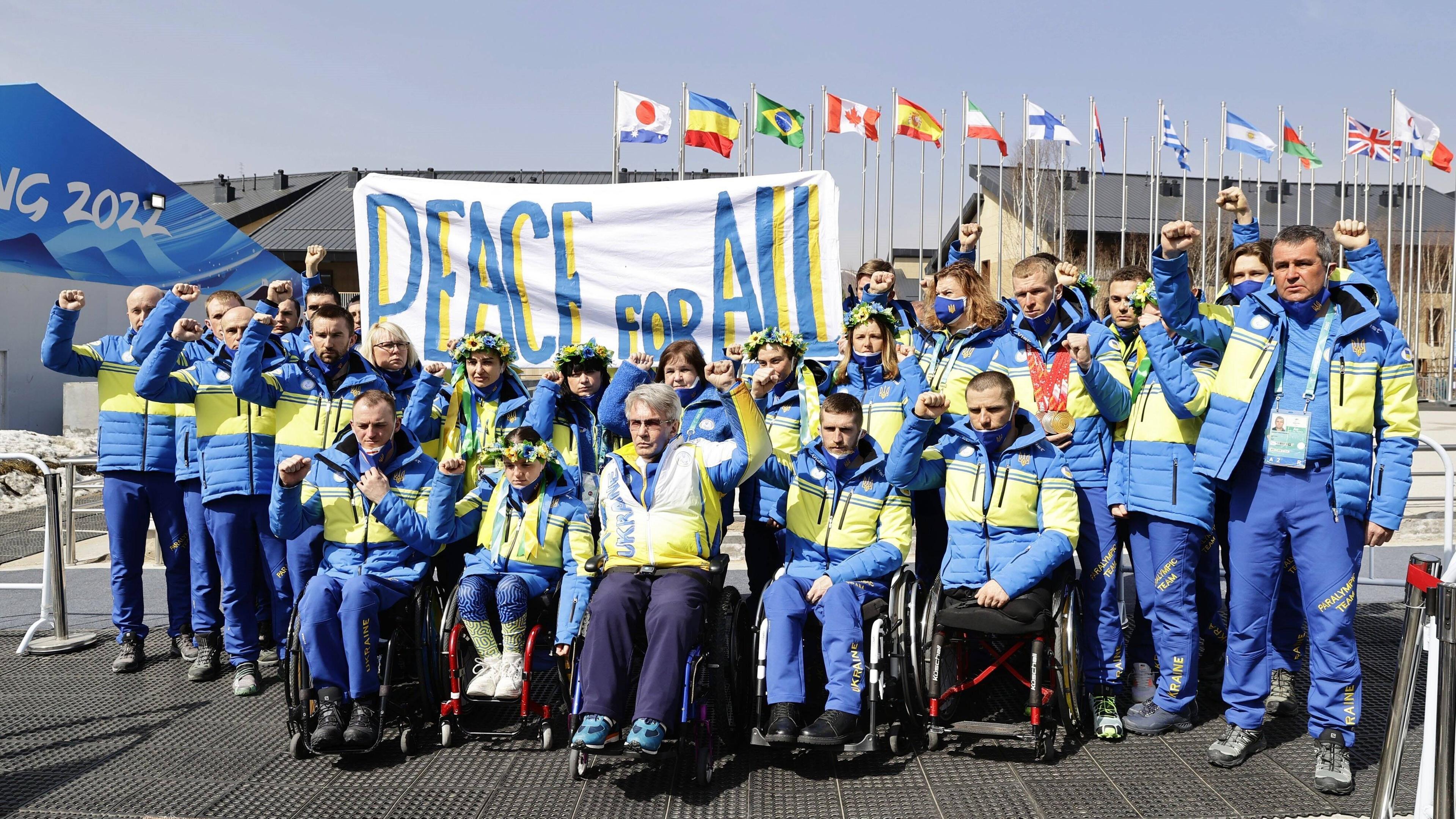 Bilder des Jahres: Das ukrainische Team setzt ein starkes Zeichen: Peace for all