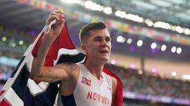 Jakob Ingebrigtsen after winning the gold medal in the 5000-meter final.