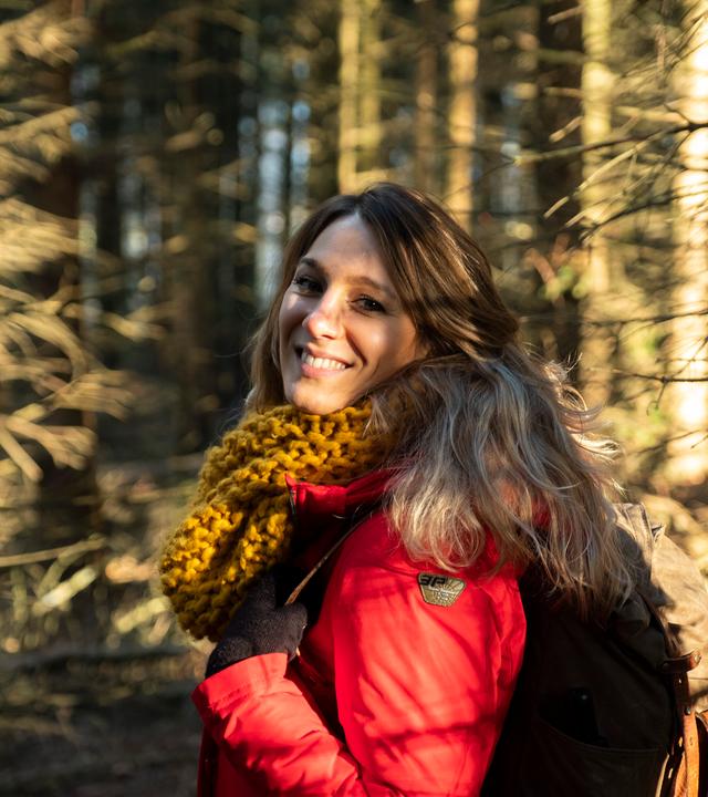 Jasmina Neudecker im Wald