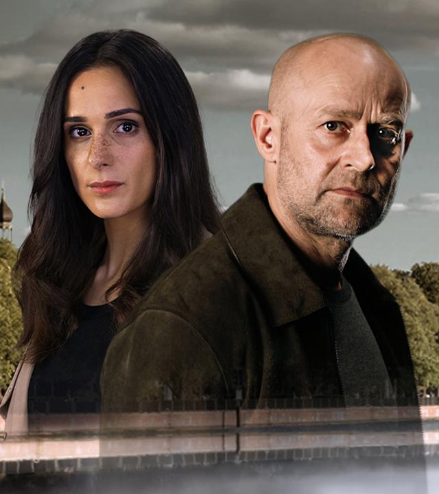 Jürgen Vogel und Aybi Era als Kommissaren-Duo, das in Berlin-Köpenick Kapitalverbrechen aufklärt.