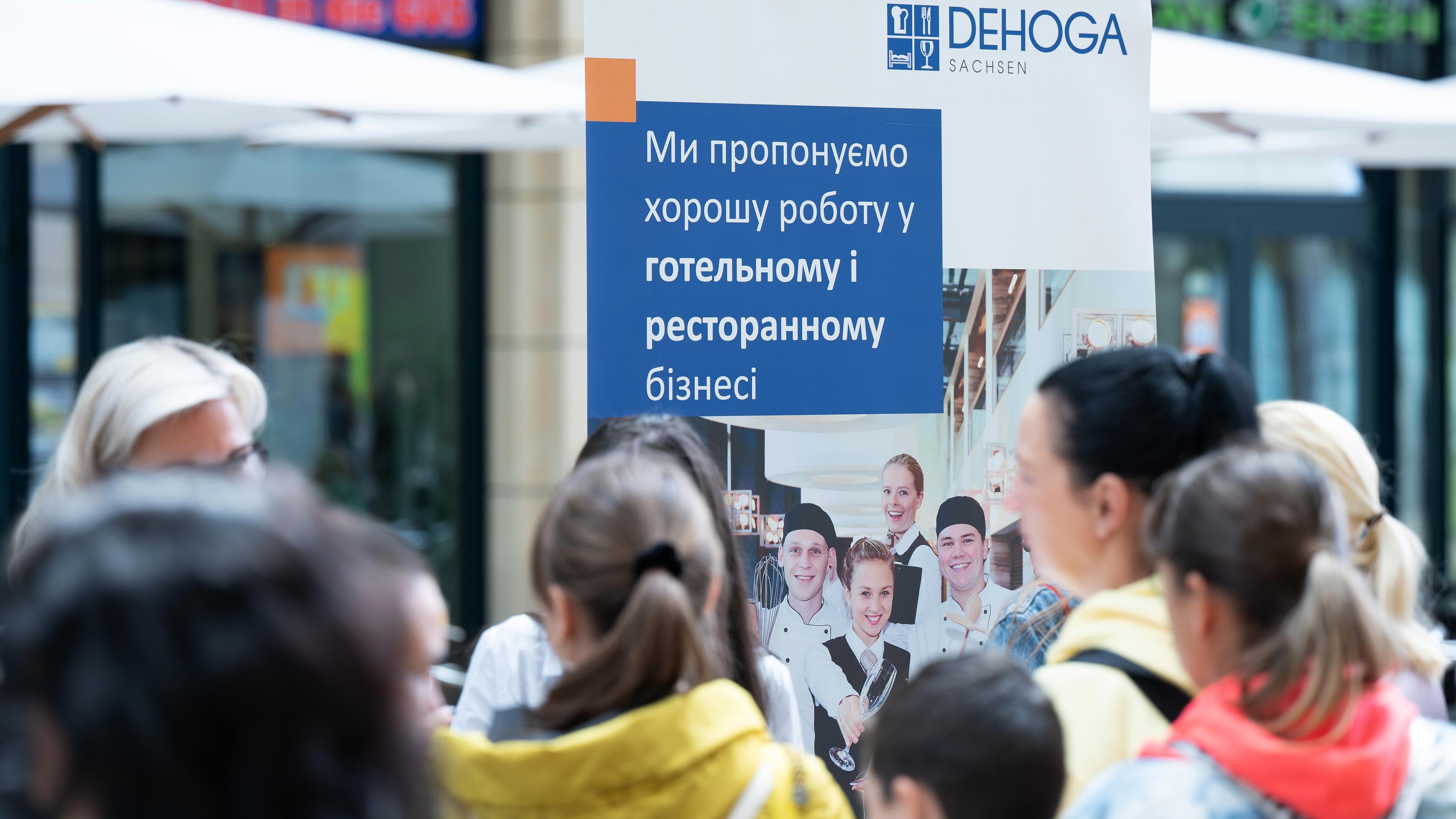 Jobmesse für ukrainische Flüchtlinge, aufgenommen am 30.05.2022 in Dresden.