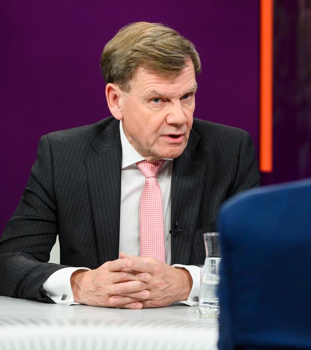 Johann Wadephul bei Maybrit Illner