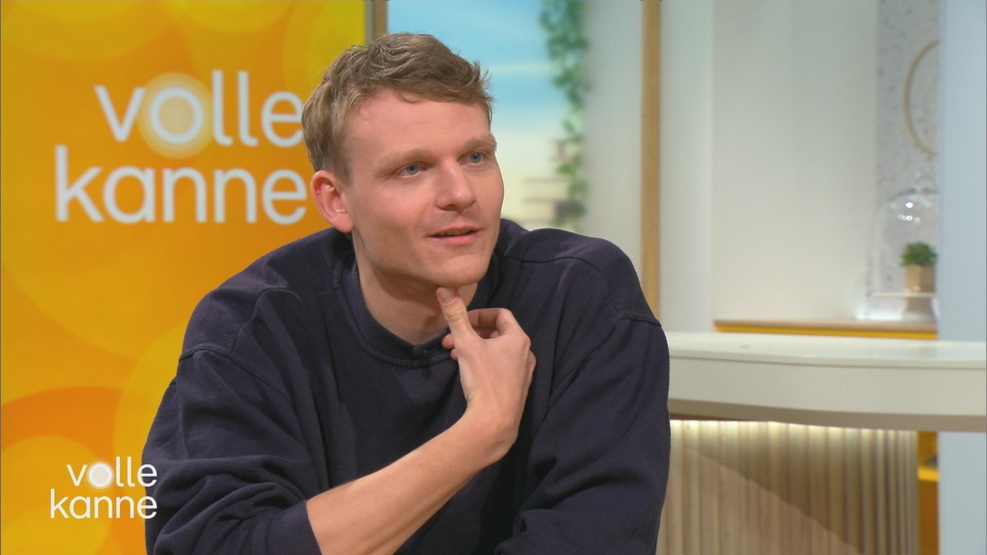 Johannes Hegemann zu Gast bei Florian Weiss am "Volle Kanne"-Frühstückstisch