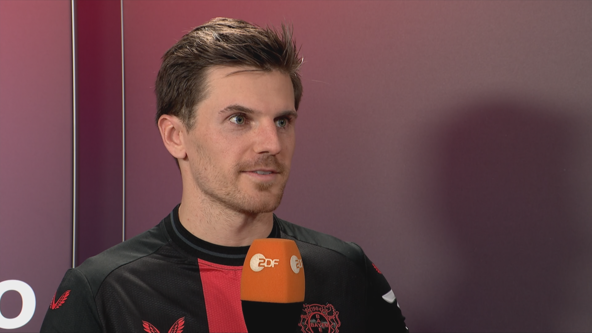 Leverkusens Jonas Hofmann beim aktuellen Sportstudio am 27.01.2024 im Interview.