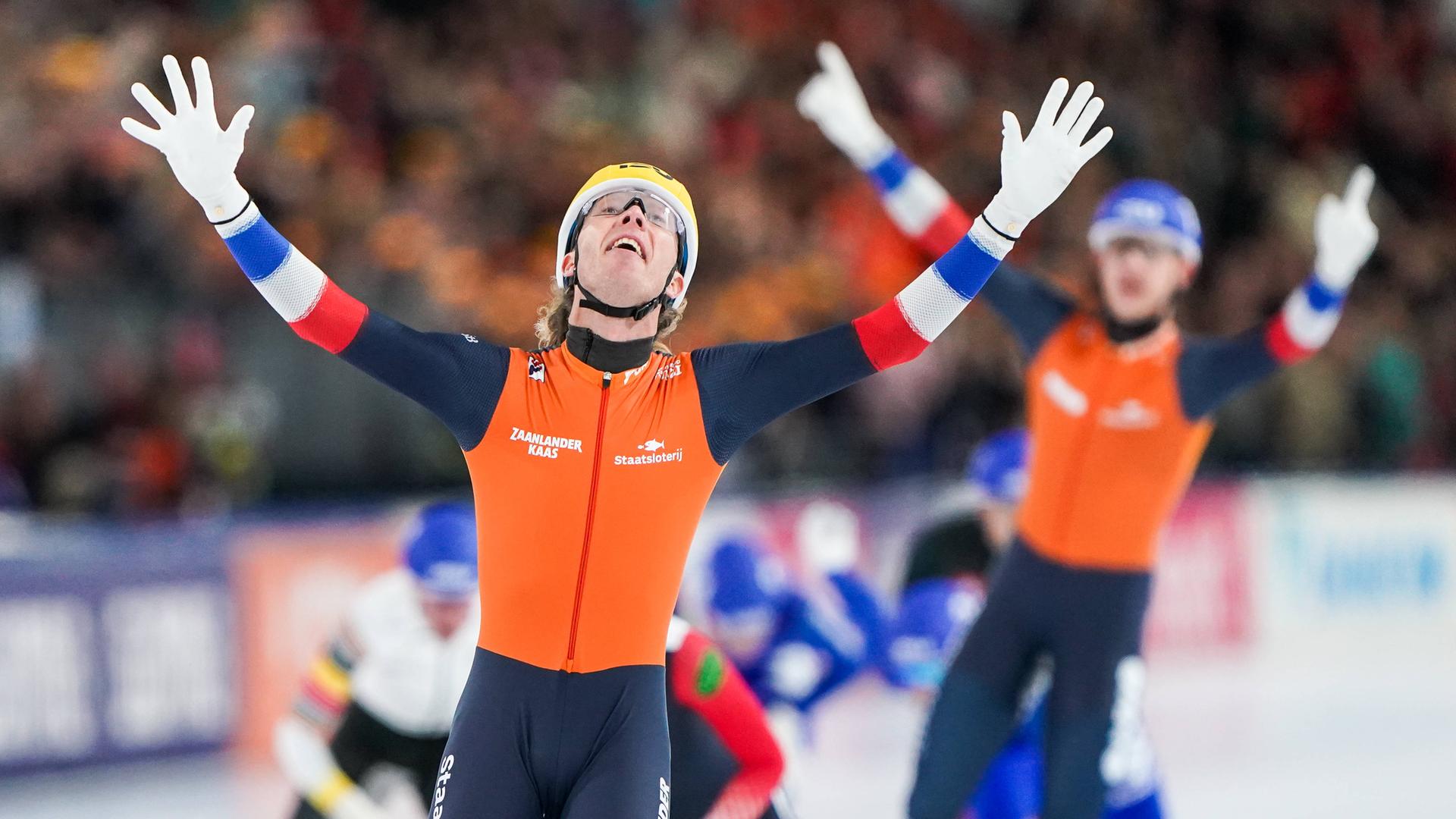 Jorrit Bergsma (Niederlande) ist beim ISU Weltcup, Eisschnelllauf.