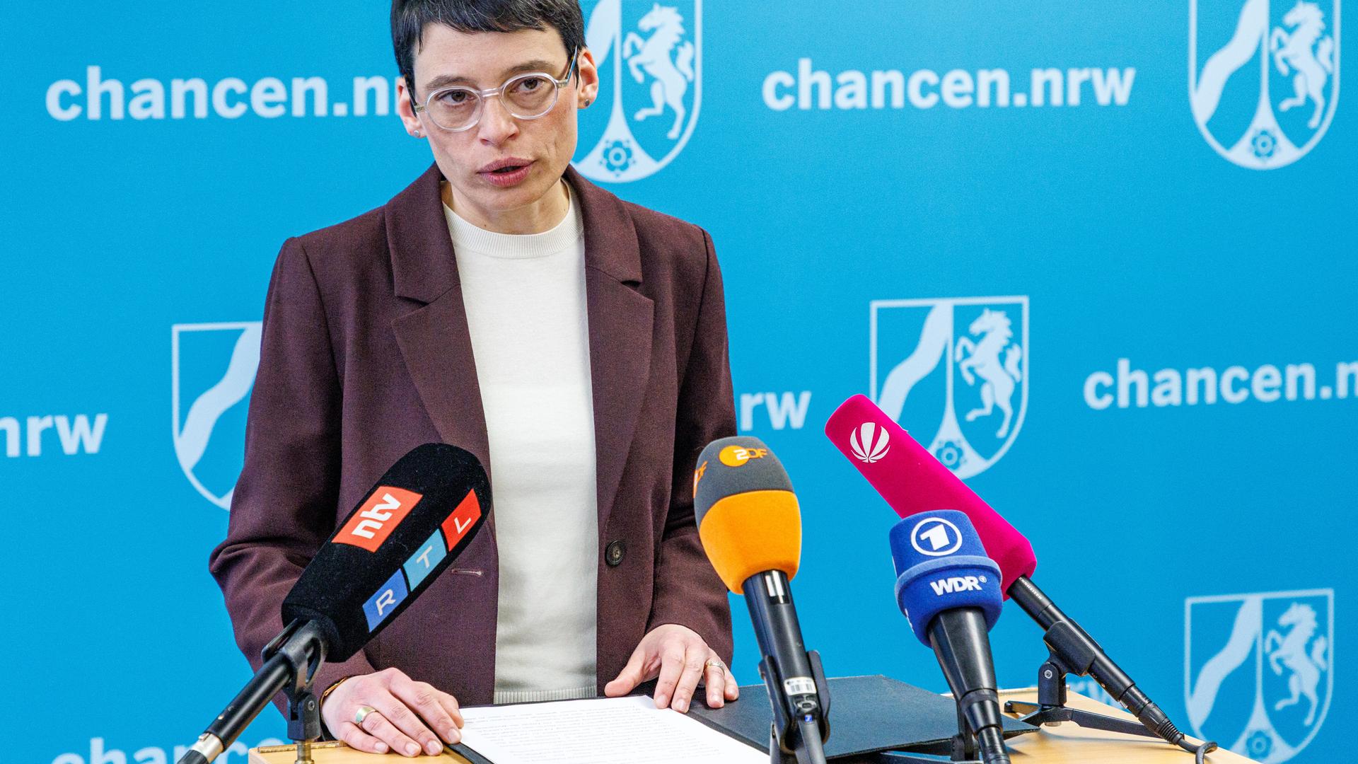 NRW-Fluchtministerin Josefine Paul