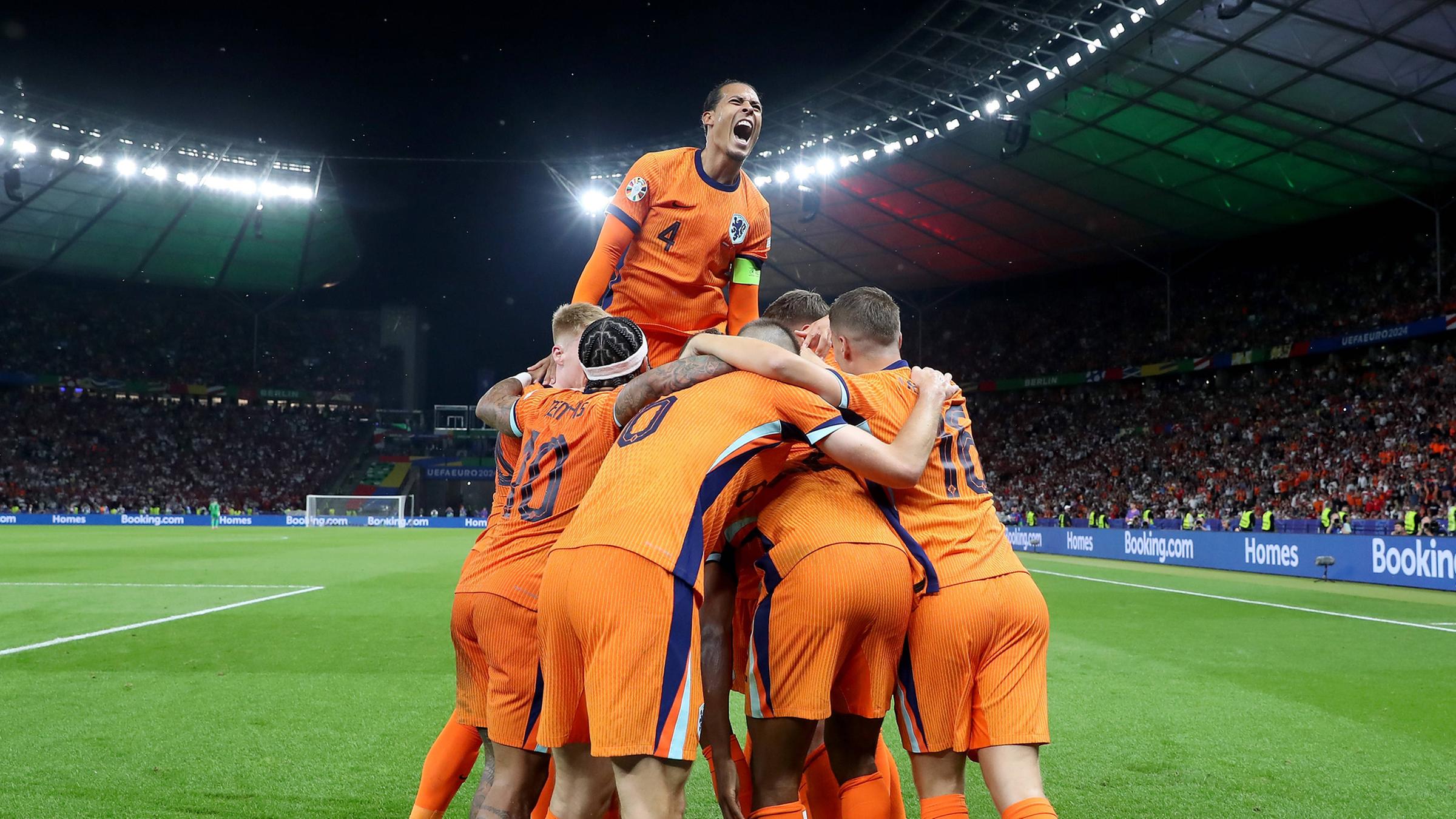 Spieler der Niederlande jubeln.