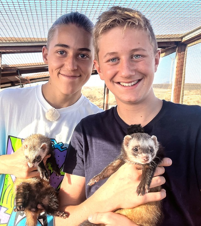 JWG Teneriffa - Kuscheln mit Freddy Frettchen