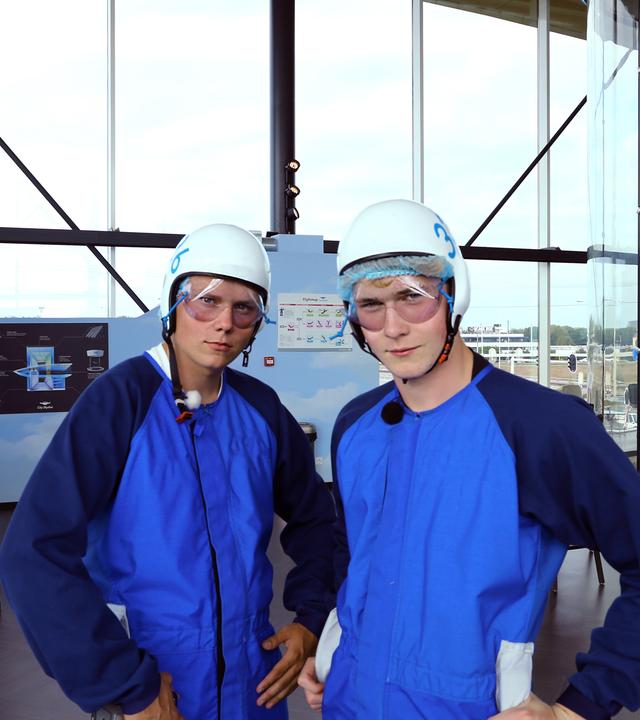Jeppe und Mark beim Skydiving