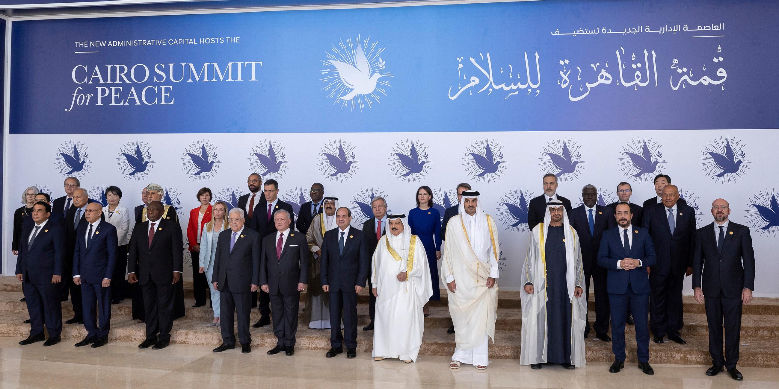 Cairo Summit for Peace - Vertreter arabischer Staaten und Europas im St. Regis Hotel in Kairo