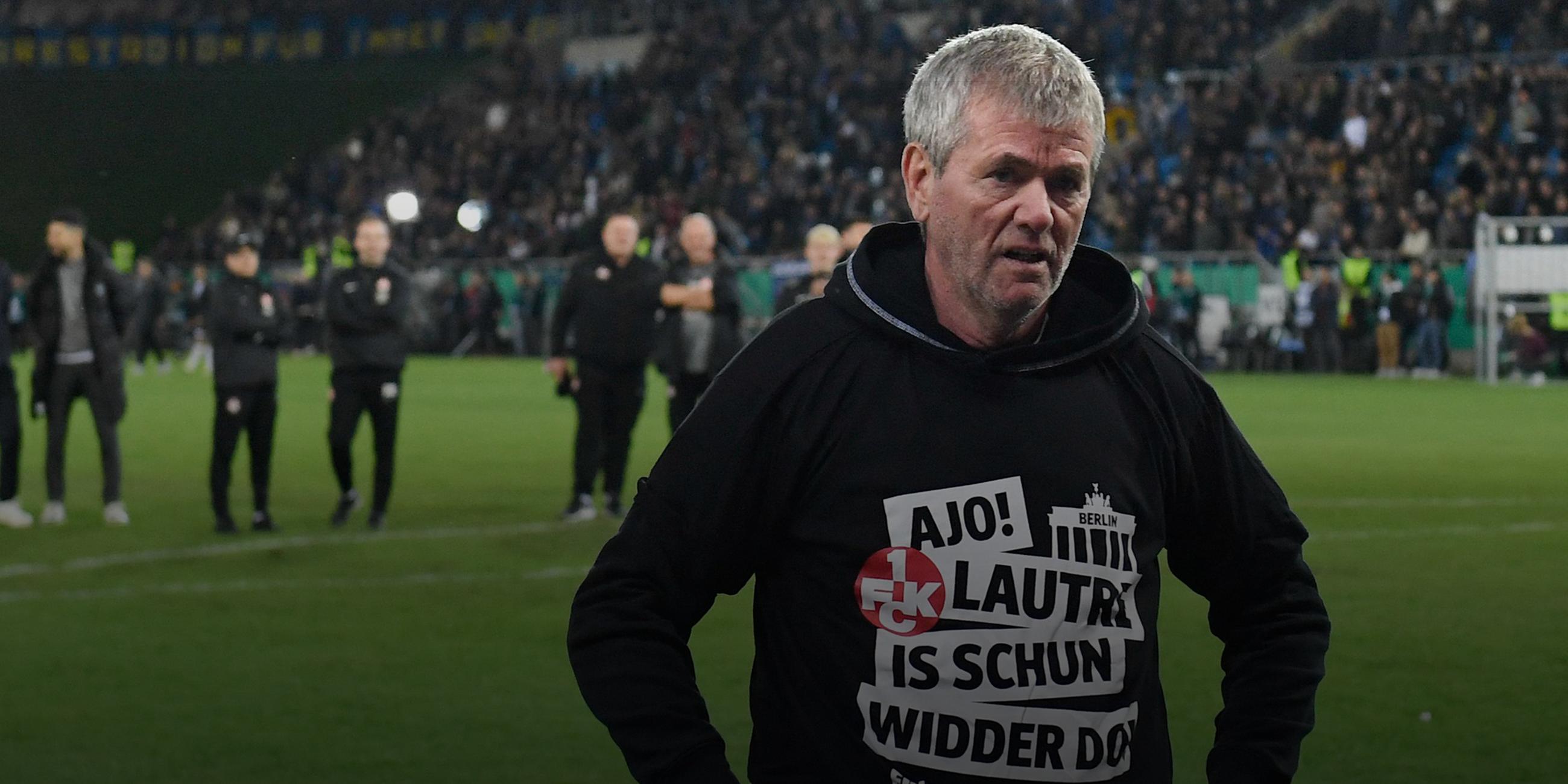 Lauterns Trainer Friedhelm Funkel nach dem Einzug seiner Mannschaft ins Pokalfinale