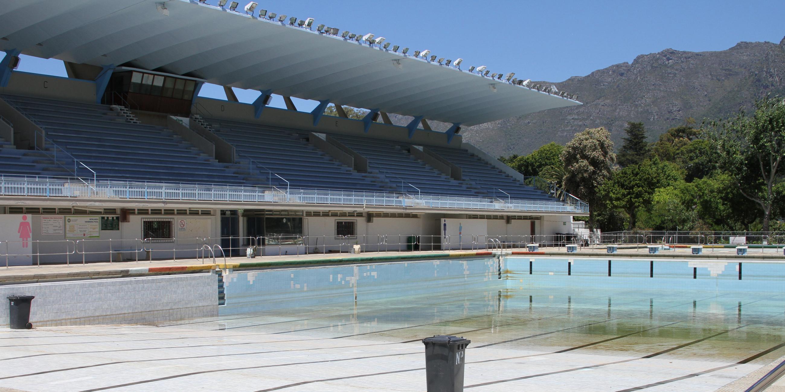 Geschlossenes Schwimmbad in Newslands, Kapstadt